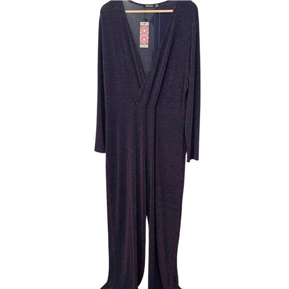 NWT BOOHOO Women's Long Sleeves Wide Legs Metallic Jumpsuit Size 18 - Picture 1 of 12